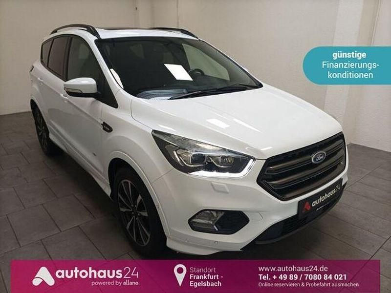 Weiß Gebraucht 2018 Ford Kuga ST-Line SUV | 16.470 € (Fairer Preis) - Bild 1/4