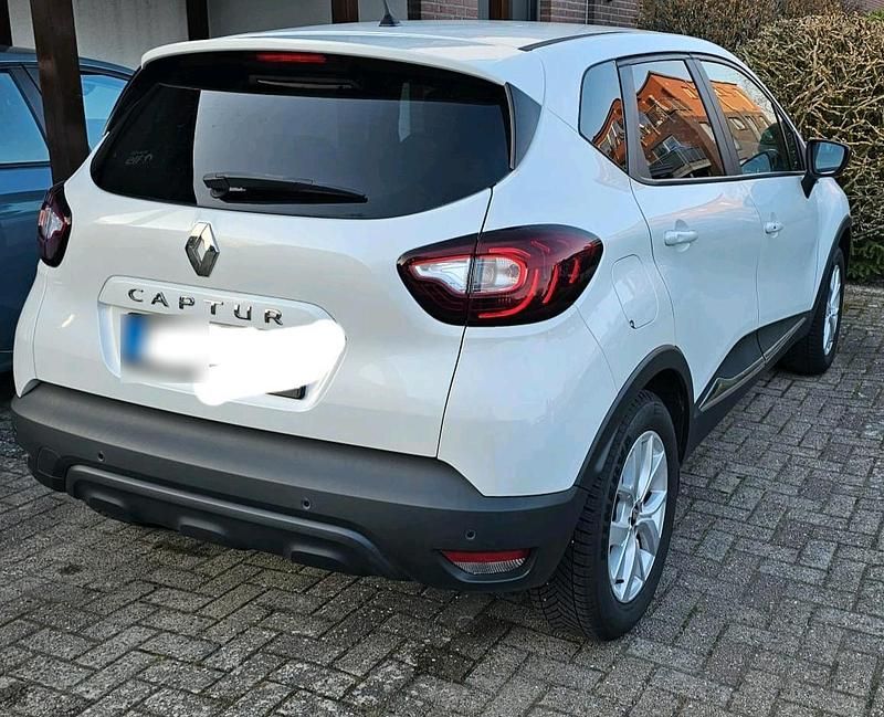 Gebraucht Renault Captur LIMITED 90 PS (66 kW) 2018 Weiß SUV