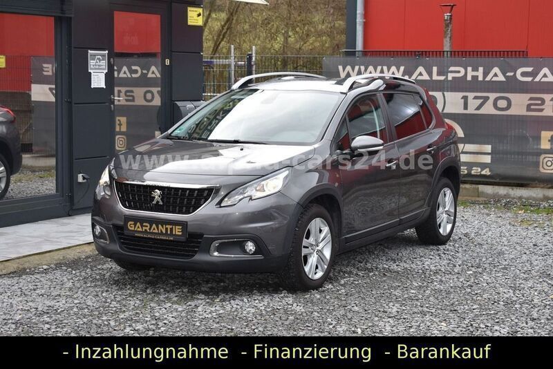 Grau Gebraucht 2019 Peugeot 2008 Signature Sky SUV | 12.490 € (Guter Preis) - Bild 1/4