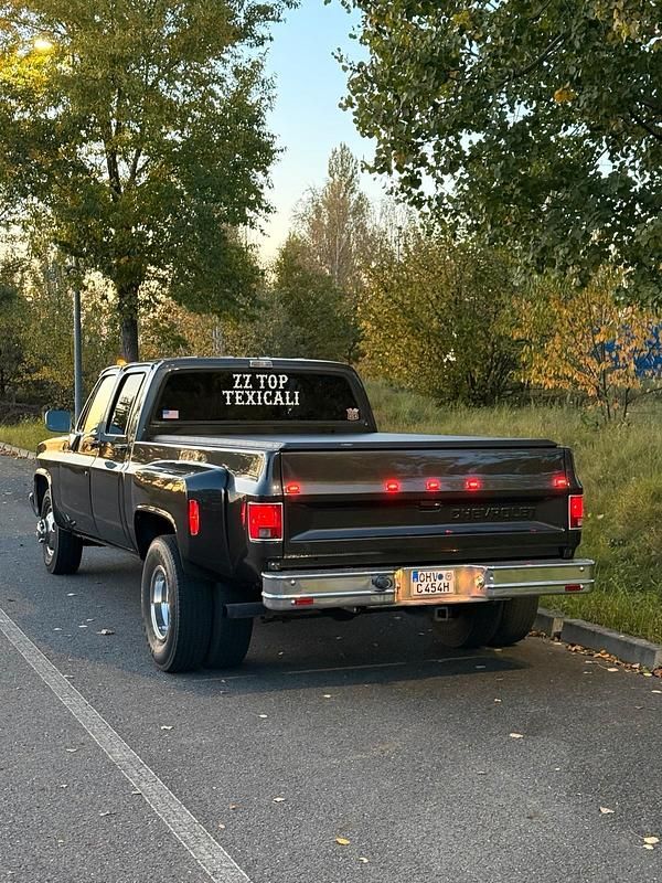 Grau Gebraucht 1989 Chevrolet Silverado Limousine | 41.000 € - Bild 1/4