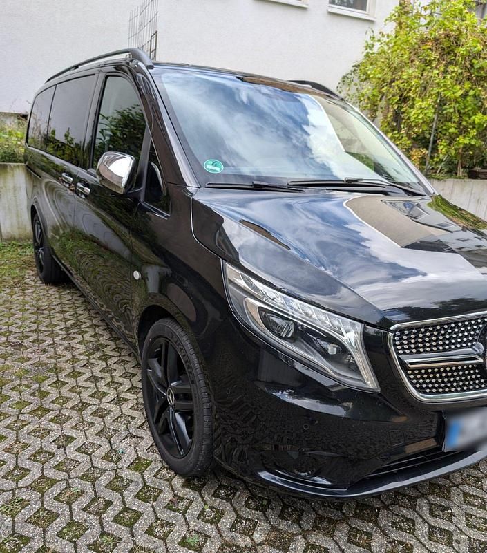 Gebraucht Mercedes Vito 190 PS (139 kW) 2018 Schwarz Van
