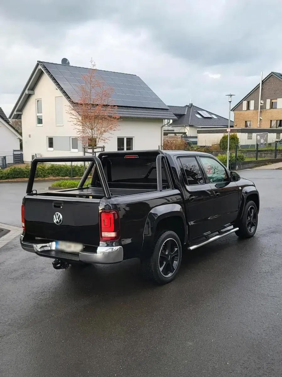 Gebraucht VW Amarok Aventura 224 PS (164 kW) 2018 Schwarz Pickup