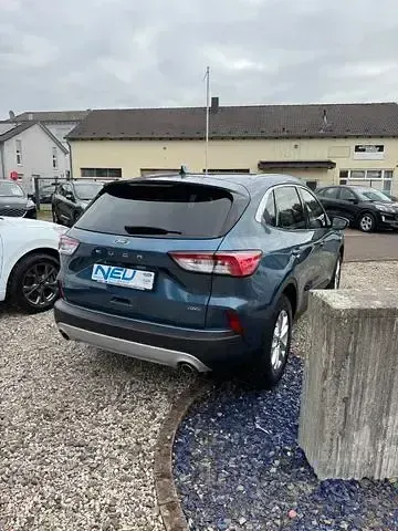 Gebraucht Ford Kuga Titanium 152 PS (111 kW) 2022 Blau SUV