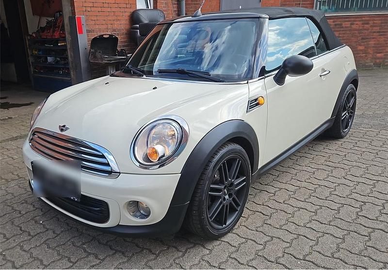 Beige Gebraucht 2011 Mini Cooper Cabriolet Cabrio | 6.999 € (Fairer Preis) - Bild 1/4