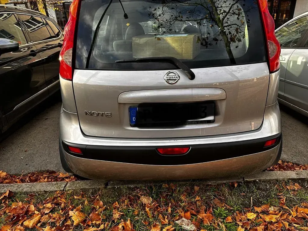 Gebraucht Nissan Note Visia 88 PS (64 kW) 2006 Silber Kleinwagen