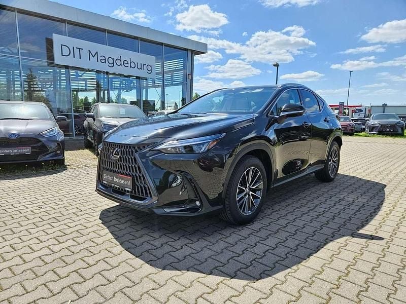 Graphitschwarz Neu 2025 Lexus NX350h E-FOUR SUV | 52.290 € (Guter Preis) - Bild 1/4
