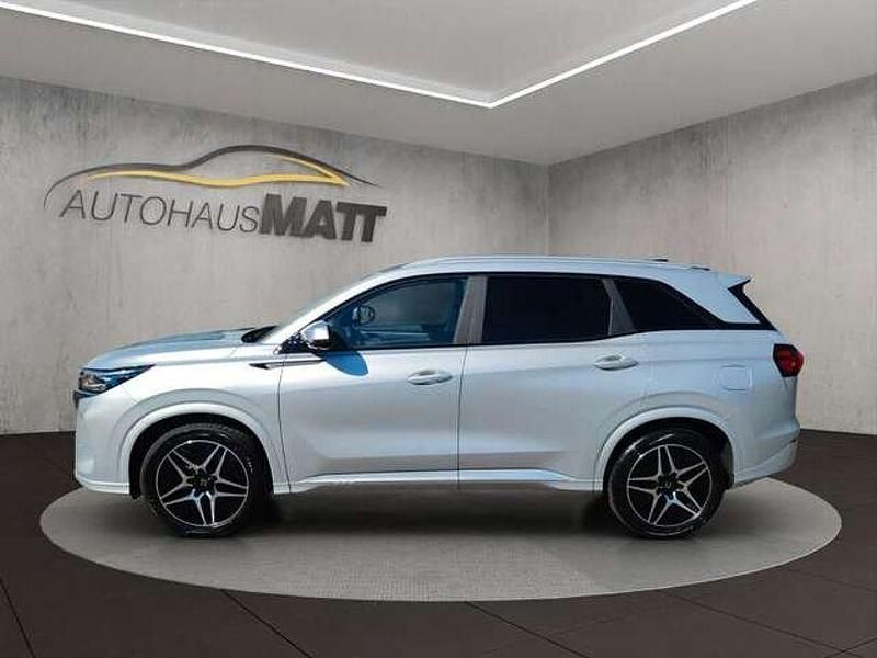 Gebraucht DFSK Fengon 279 PS (205 kW) 2025 Silber Limousine