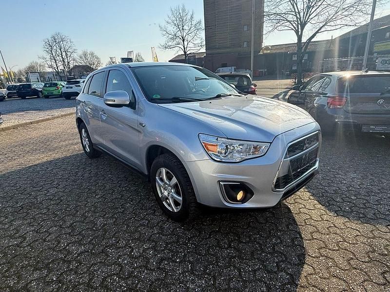 Gebraucht Mitsubishi ASX Edition 117 PS (86 kW) 2013 Silber SUV