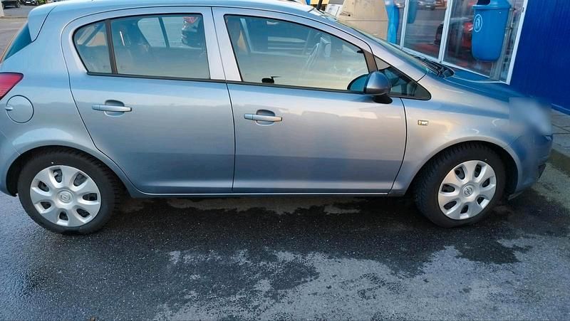Second-hand Opel Corsa 80 CP (58 kW) 2009 Gri Hatchback