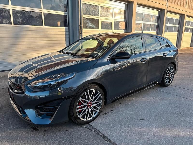 Gebraucht Kia ProCeed GT 204 PS (150 kW) 2022 Grau Kombi