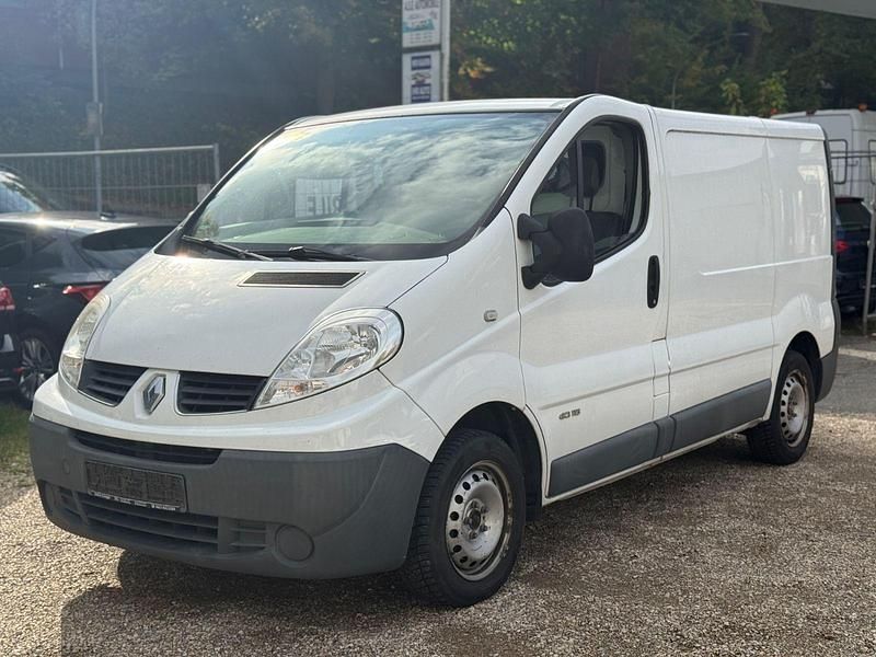 Weiß Gebraucht 2010 Renault Trafic Van | 4.500 € (Superpreis) - Bild 1/4