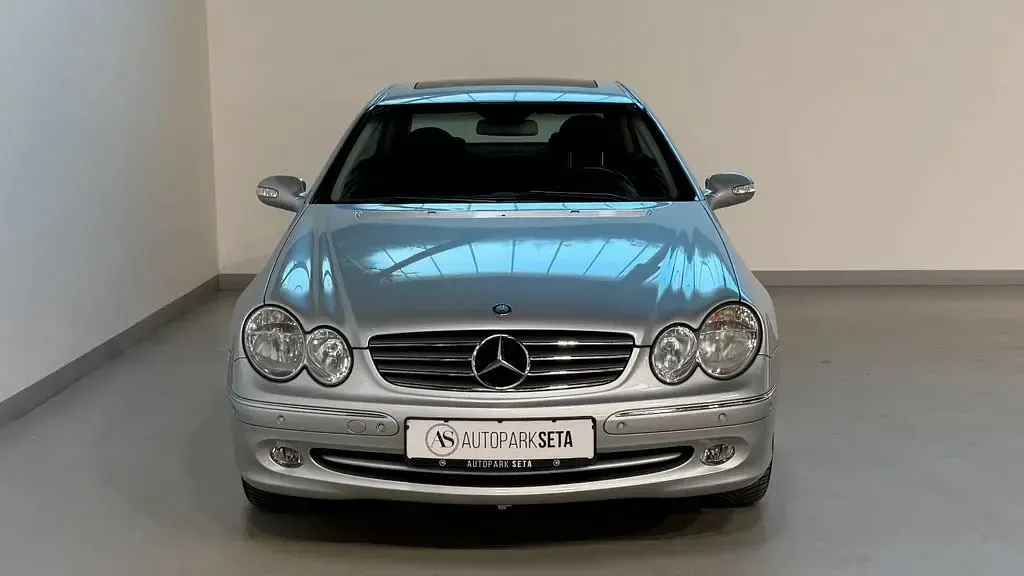 Gebraucht Mercedes CLK200 163 PS (119 kW) 2004 Silber Coupé