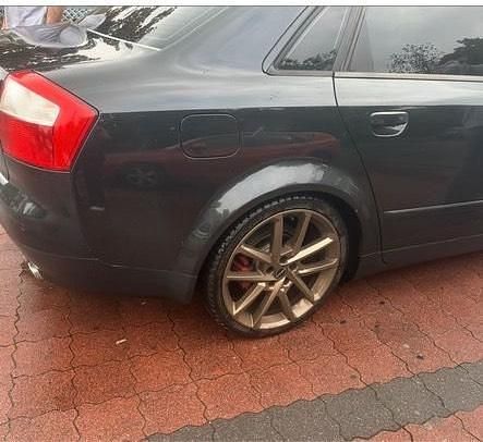 Gebraucht Audi A4 S-Line 170 PS (125 kW) 2001 Schwarz Limousine