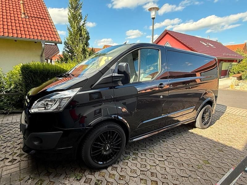 Schwarz Gebraucht 2015 Ford Transit Custom Sport Van / Kleinbus | 14.999 € (Fairer Preis) - Bild 1/4