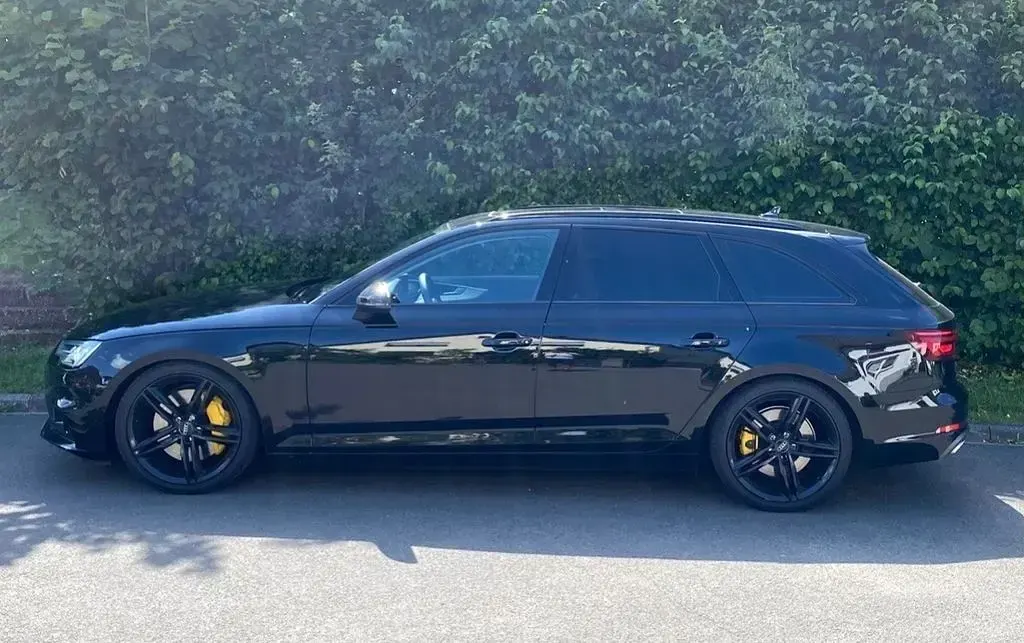 Gebraucht Audi A4 Advanced 286 PS (210 kW) 2019 Schwarz Kombi