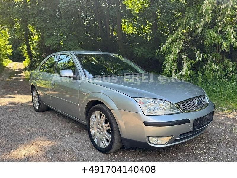 Silber Gebraucht 2003 Ford Mondeo Ghia Limousine | 3.970 € (Teuer) - Bild 1/4