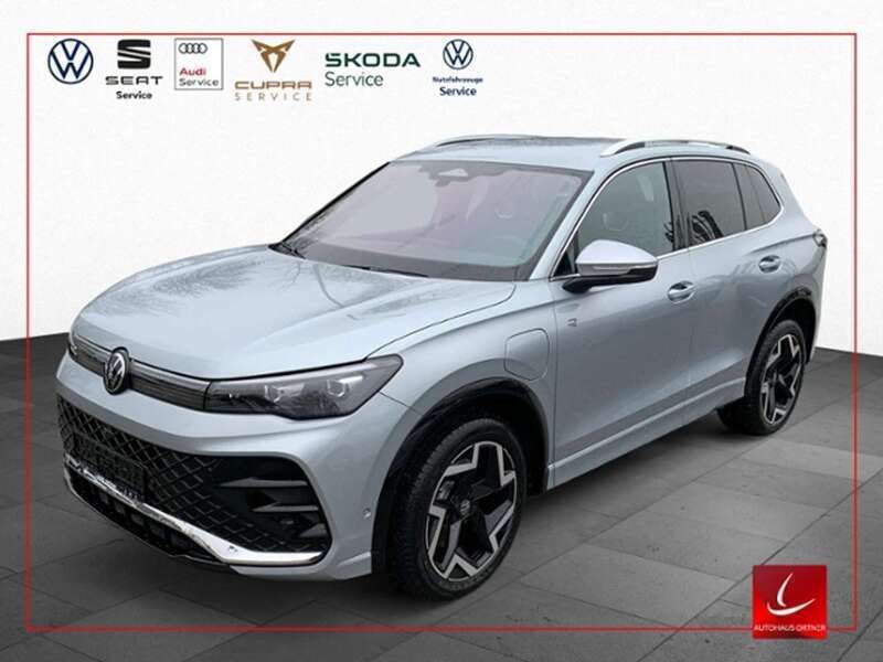 Oystersilbermetallic Gebraucht 2025 VW Tiguan R-line SUV | 54.490 € (Superpreis) - Bild 1/4