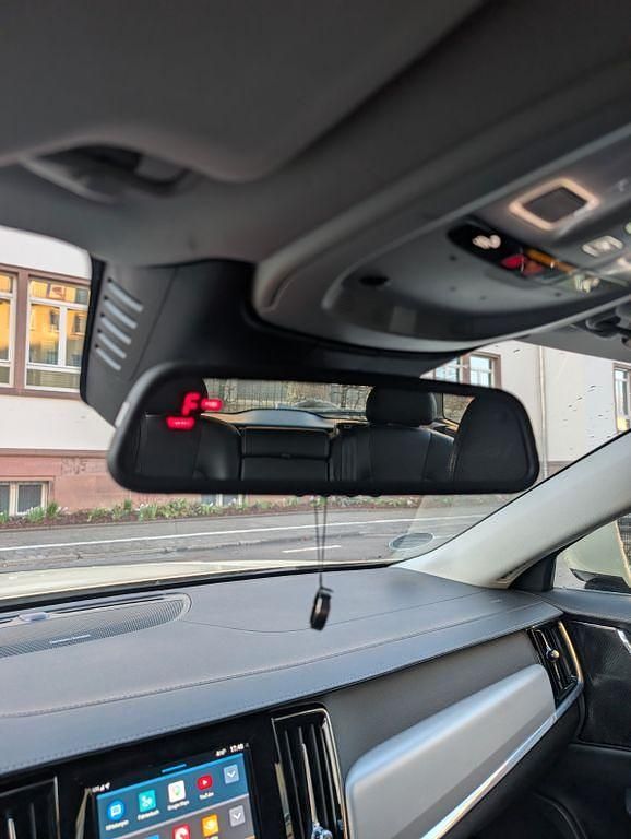 Gebraucht Volvo V90 197 PS (144 kW) 2023 Grau Kombi