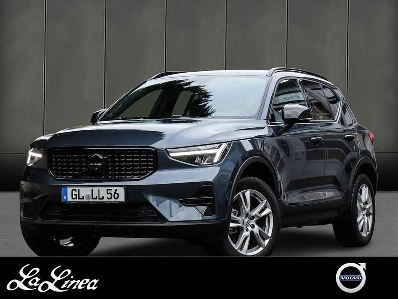 Gebraucht Volvo XC40 Plus 163 PS (119 kW) 2026 Blau SUV