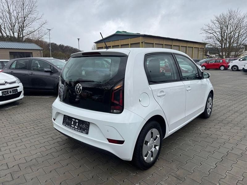 Gebraucht VW up! Basis 65 PS (47 kW) 2021 Weiß Kleinwagen