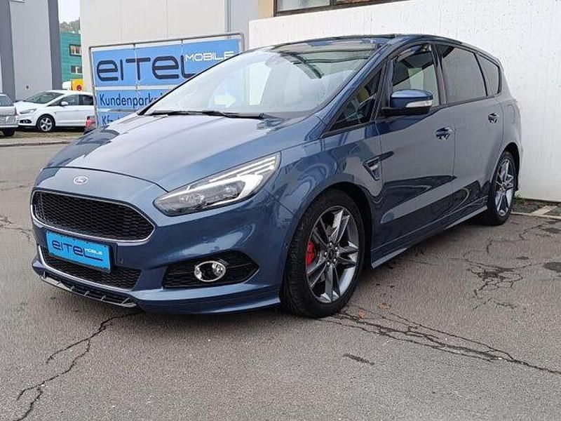 Blau Gebraucht 2019 Ford S-MAX ST-Line Van / Kleinbus | 25.990 € (Teuer) - Bild 1/4