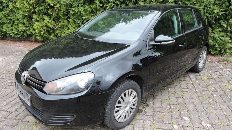 Schwarz Gebraucht 2010 VW Golf VI Limousine | 2.500 € (Superpreis) - Bild 1/4