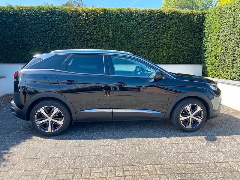 Gebraucht Peugeot 3008 Allure 130 PS (95 kW) 2017 Schwarz SUV