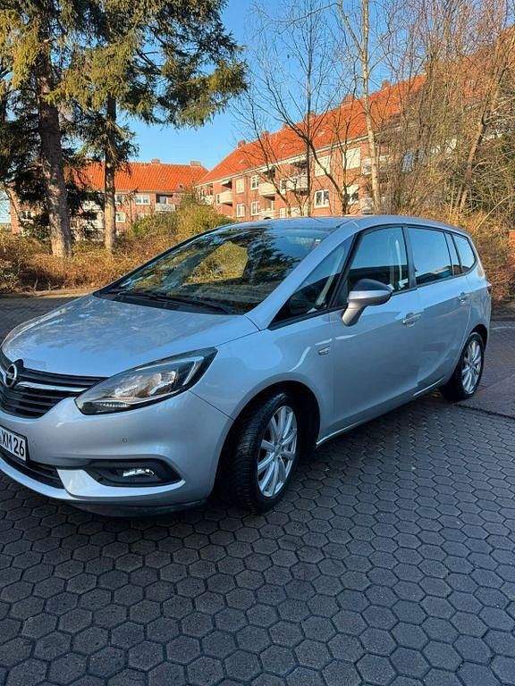 Gebraucht Opel Zafira Innovation 170 PS (125 kW) 2018 Grau Van / Kleinbus