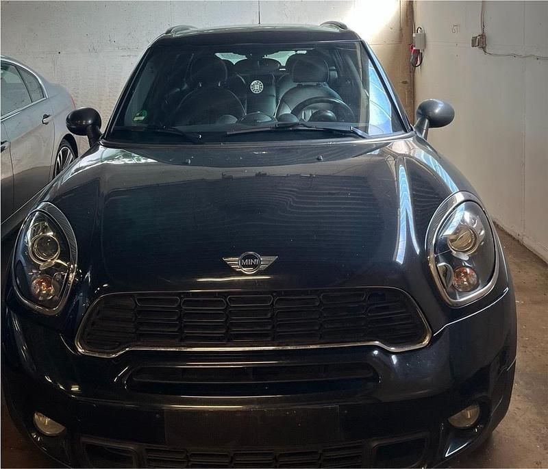 Schwarz Gebraucht 2012 Mini Cooper SD Countryman SUV | 10.350 € (Fairer Preis) - Bild 1/4