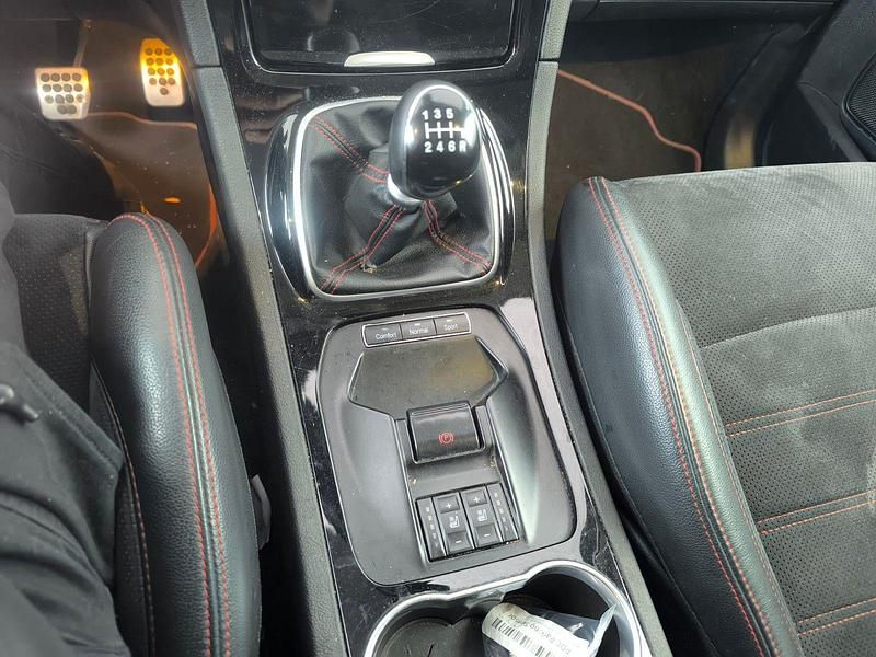 Gebraucht Ford S-MAX Titanium S 200 PS (147 kW) 2014 Silber Van / Kleinbus