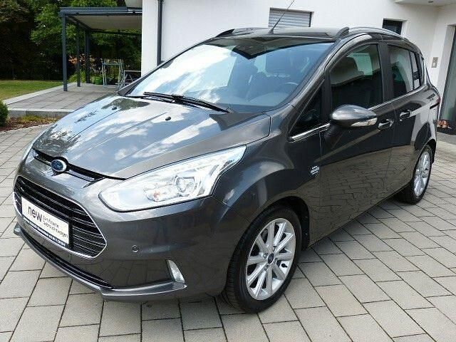 Grau Gebraucht 2017 Ford B-MAX Titanium Van / Kleinbus | 7.199 € (Guter Preis) - Bild 1/4