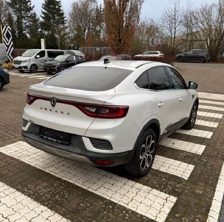 Gebraucht Renault Arkana Intens 140 PS (102 kW) 2021 Weiß SUV