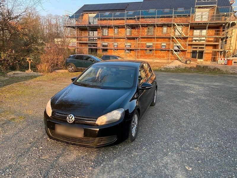 Gebraucht VW Golf VII 105 PS (77 kW) 2012 Schwarz Limousine