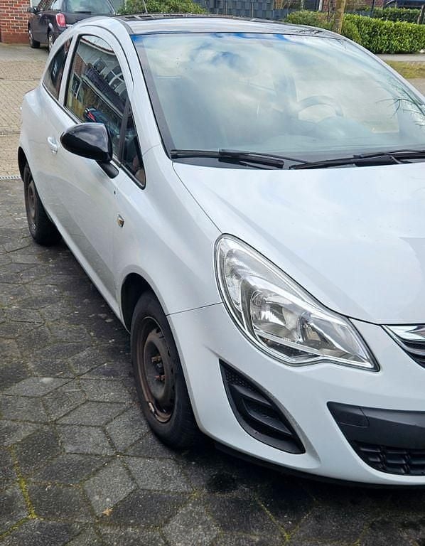 Gebraucht Opel Corsa 69 PS (50 kW) 2013 Weiß Kleinwagen