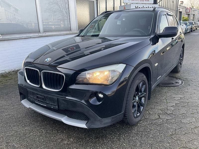 Gebraucht BMW X1 143 PS (105 kW) 2012 Schwarz SUV