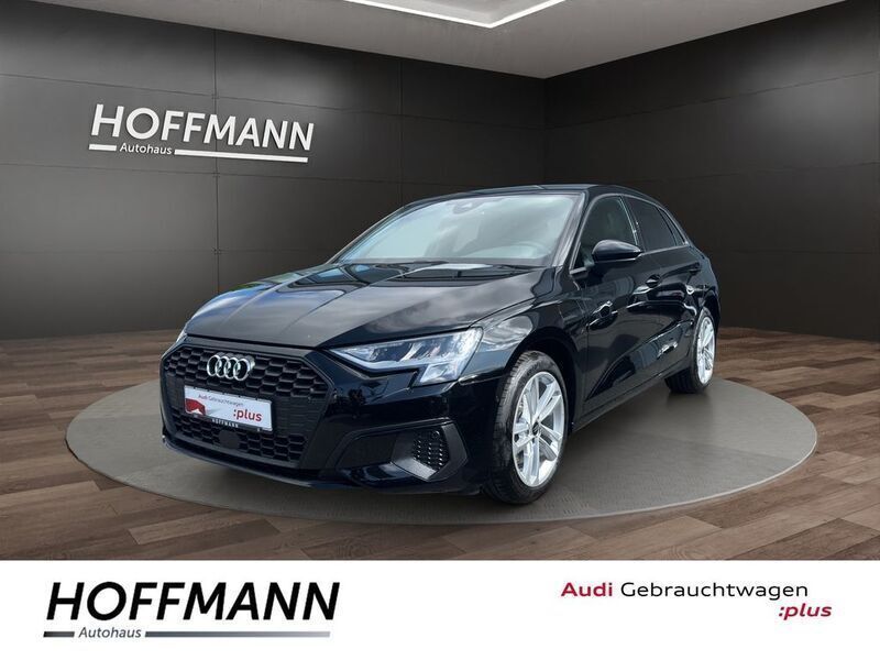 Schwarz Gebraucht 2022 Audi A3 Sportback e-tron Comfort Limousine | 24.990 € (Fairer Preis) - Bild 1/4