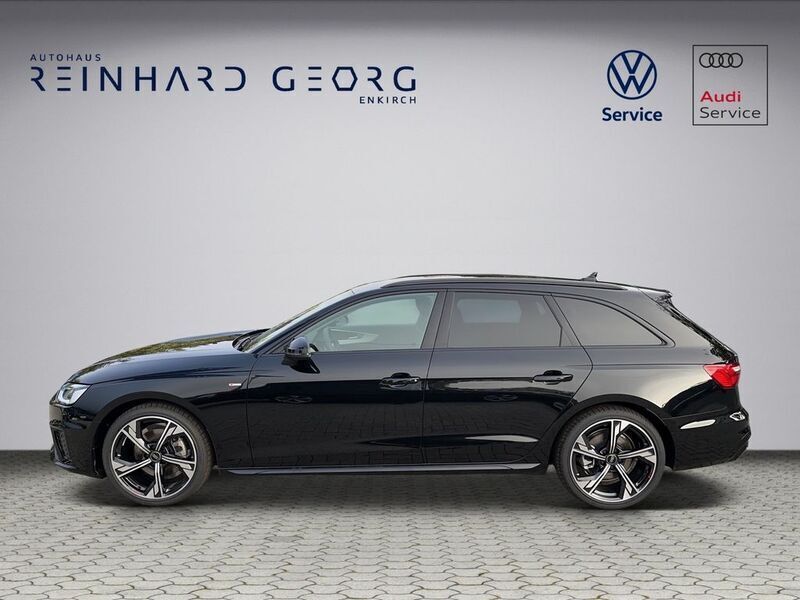 Gebraucht Audi A4 S-Line 150 PS (110 kW) 2023 Schwarz Kombi