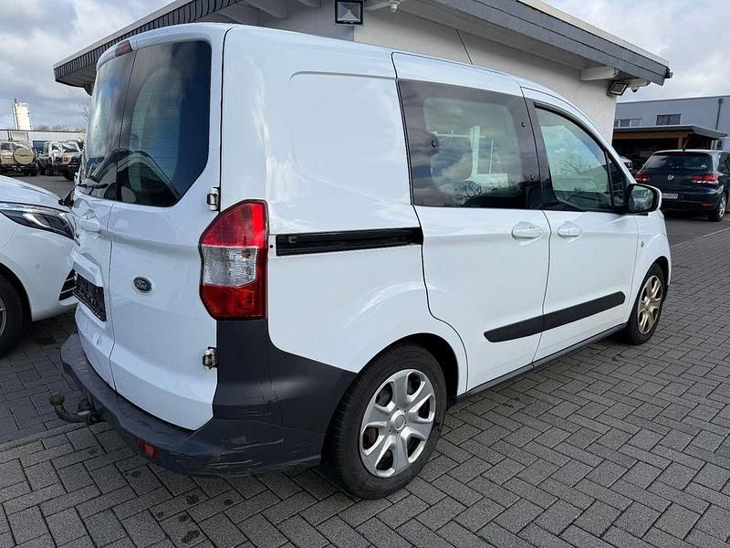 Second-hand Ford Transit 75 CP (55 kW) 2019 Alb Break