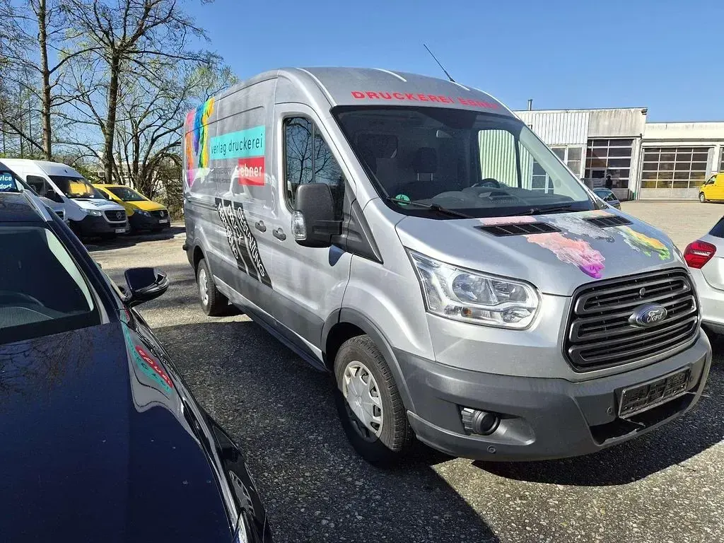 Gebraucht Ford Transit Trend 170 PS (125 kW) 2018 Polarsilber metallic Van / Kleinbus