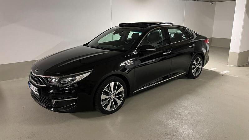 Schwarz Gebraucht 2017 Kia Optima Spirit Limousine | 17.990 € (Fairer Preis) - Bild 1/4