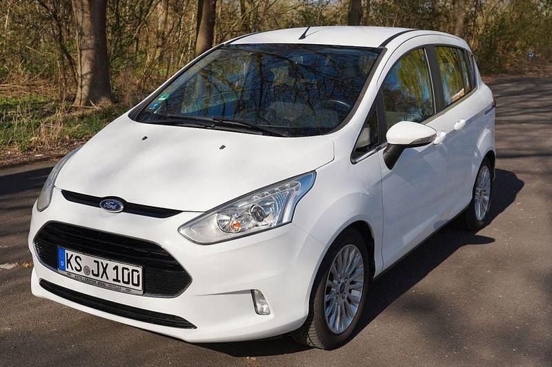 Weiß Gebraucht 2012 Ford B-MAX Titanium Van / Kleinbus | 6.000 € (Guter Preis) - Bild 1/4