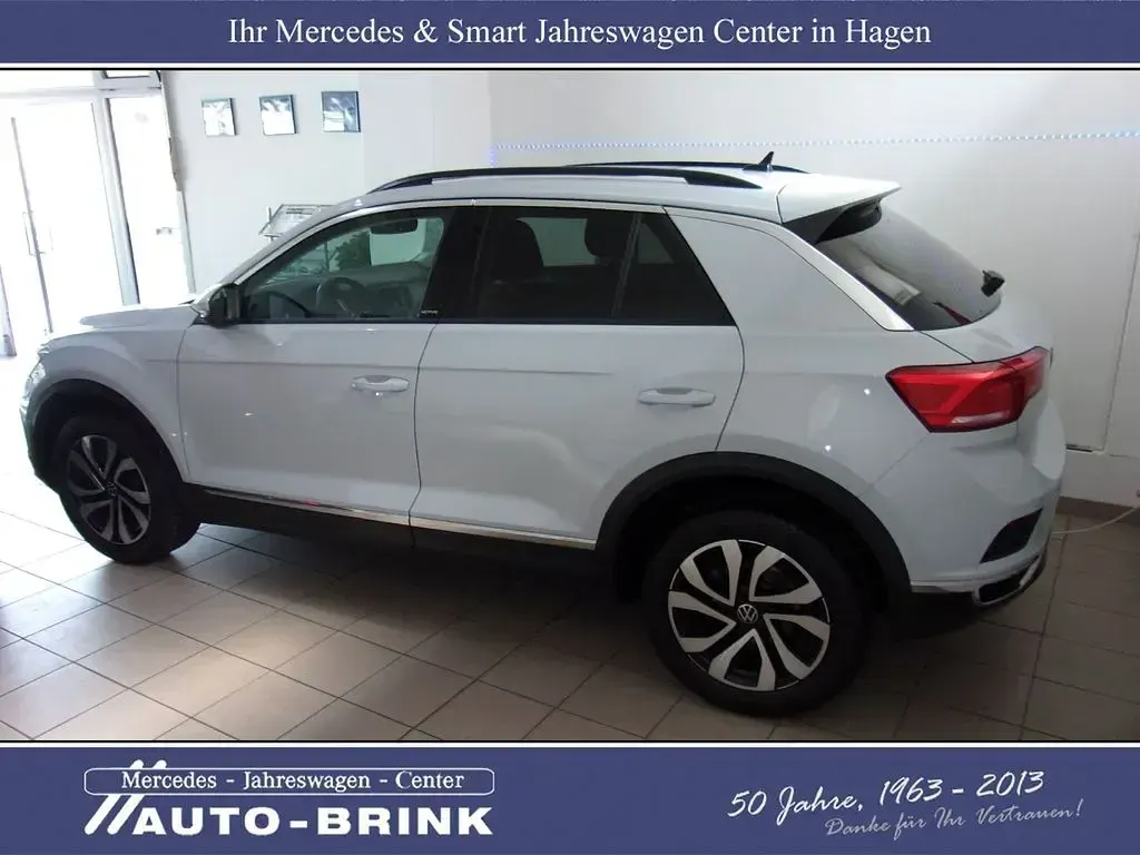 Używany VW T-Roc Active 110 KM (80 kW) 2021 Srebrny SUV