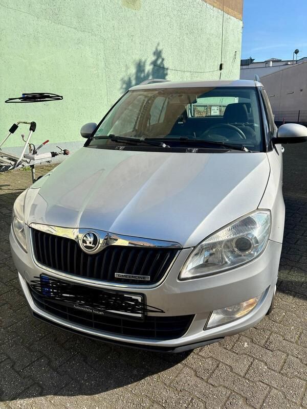 Silber Gebraucht 2014 Skoda Fabia GreenLine Kombi | 4.250 € (Superpreis) - Bild 1/4