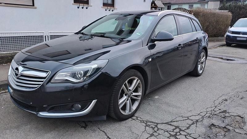 Gebraucht Opel Insignia 120 PS (88 kW) 2014 Schwarz Kombi