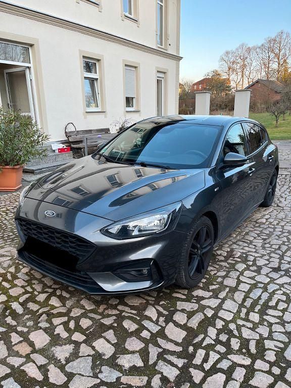 Gebraucht Ford Focus ST-Line 150 PS (110 kW) 2018 Grau Limousine
