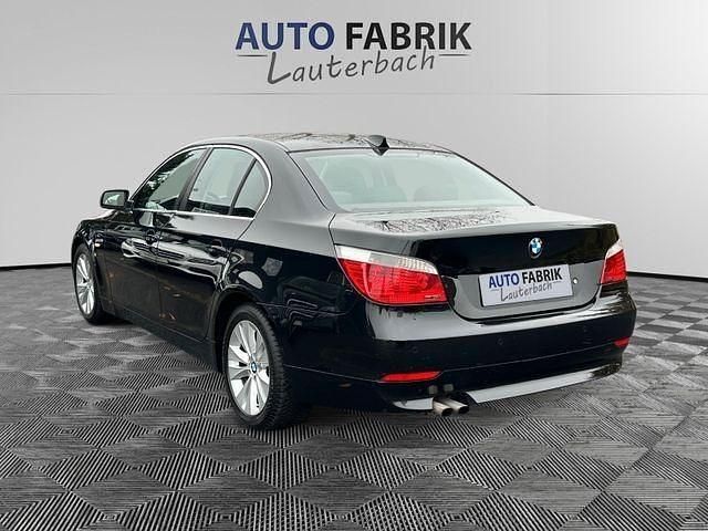 Gebraucht BMW 523 Advantage 177 PS (130 kW) 2005 Schwarz Limousine