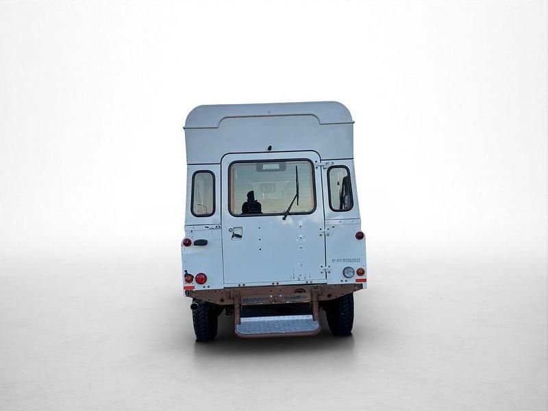 Gebraucht Land Rover Defender 122 PS (89 kW) 2009 Weiß SUV