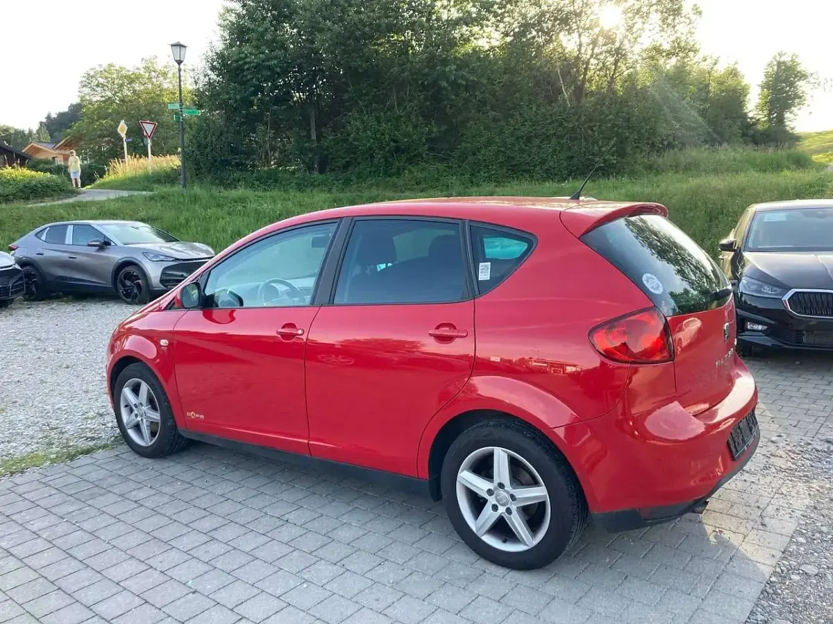 Gebraucht Seat Altea Copa 105 PS (77 kW) 2011 Rot Van / Kleinbus
