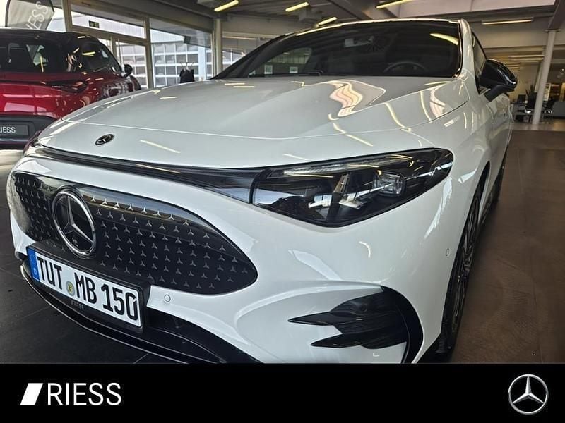 Gebraucht Mercedes 350 AMG 260 kW (354 PS) 2025 Unilack polarweiß Coupé