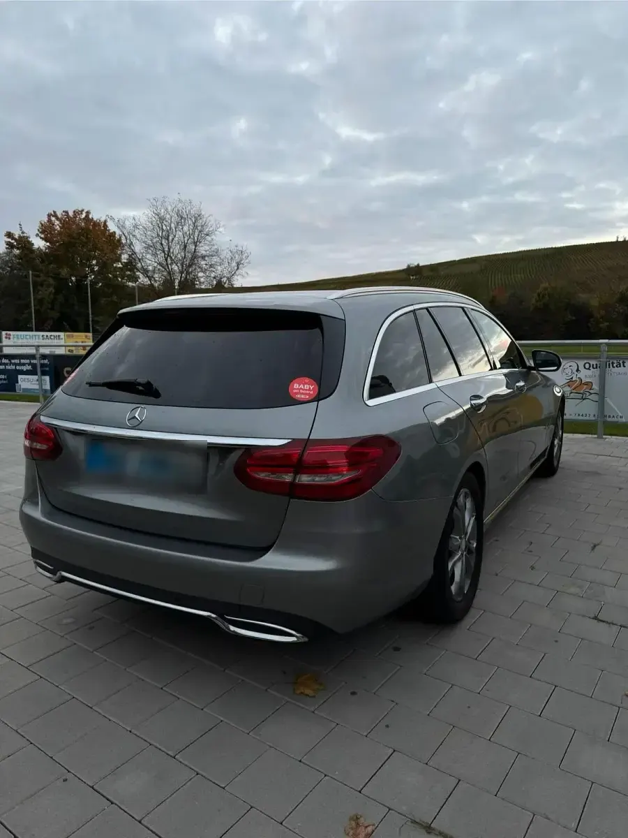 Usata Mercedes C220 170 CV (125 kW) 2015 Grigio Station wagon